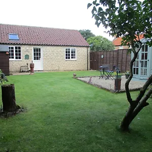 midsummer-cottage.yorkshirehotels.net/